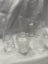 Load image into Gallery viewer, Bud vase rental